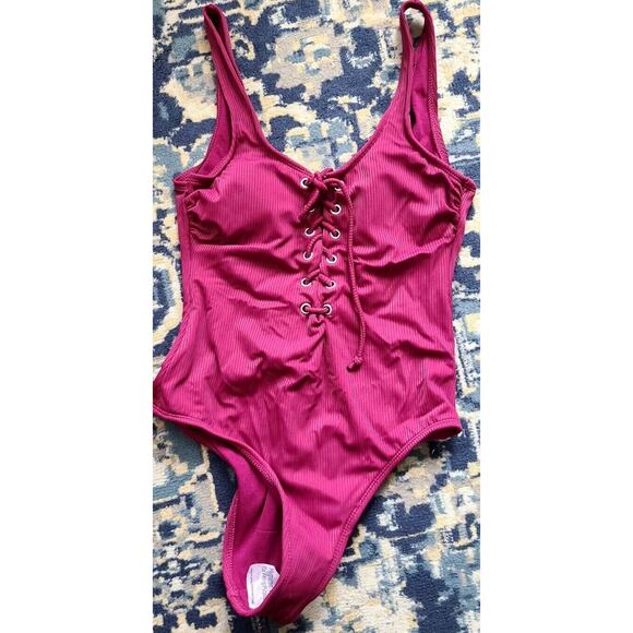 NWT California Waves Burgundy Ribbed Lace up one piece swimsuit size S Cheeky - Picture 1 of 6